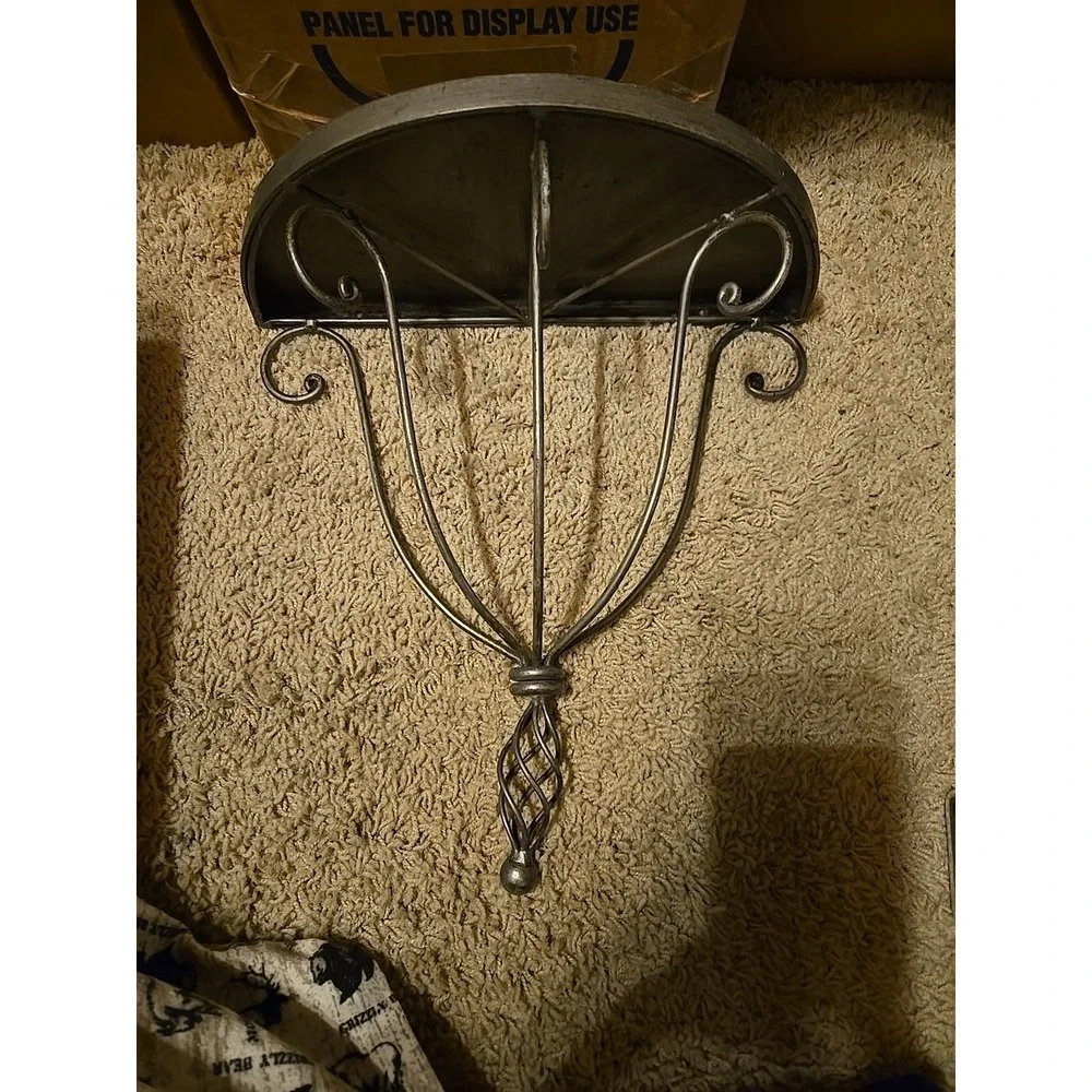 demilune metal‎ wall shelf
